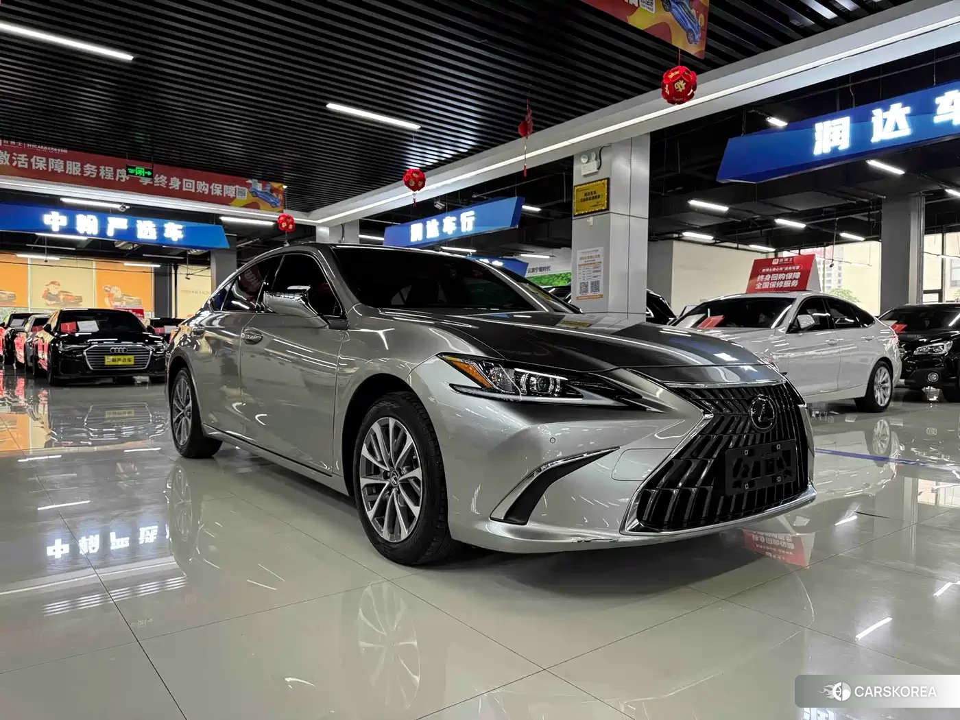 Lexus ES id 4583831 из Китая 8