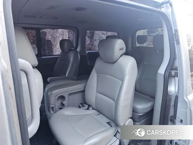 Hyundai The New Grand Starex id 3568293 из Кореи 18