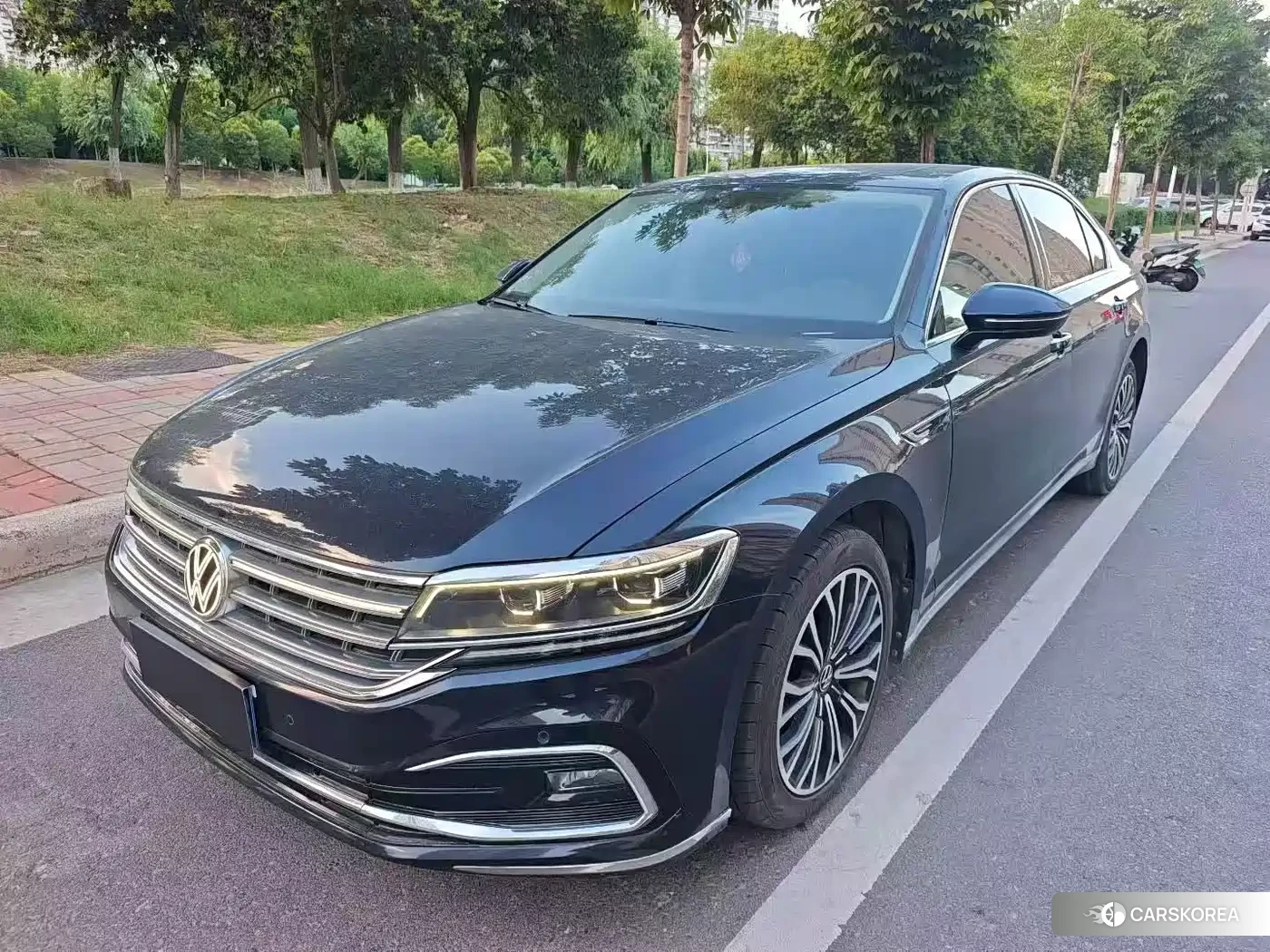 Volkswagen Phideon id 4653988 из Китая 8