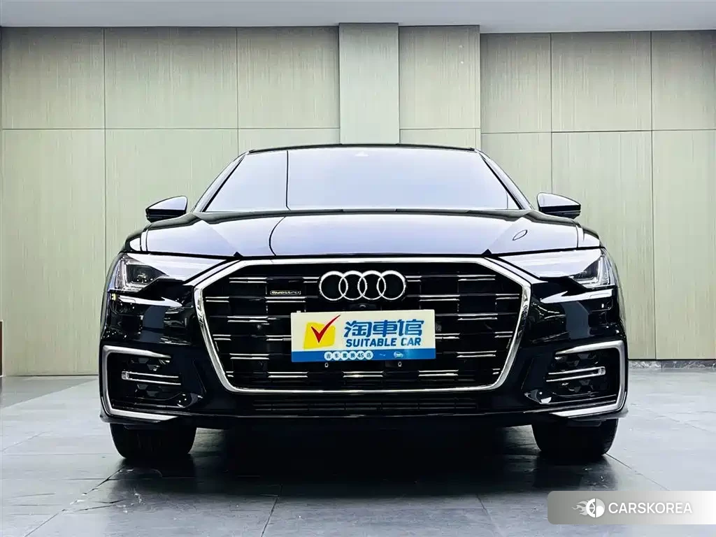 Audi A6L id 4576500 из Китая 13