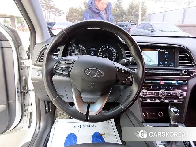 Hyundai The New Avante AD id 3661708 из Кореи 16