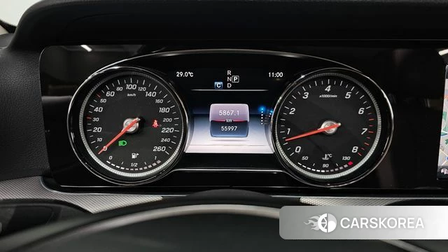 Mercedes-Benz E-Class W213 id 4574591 из Кореи 29
