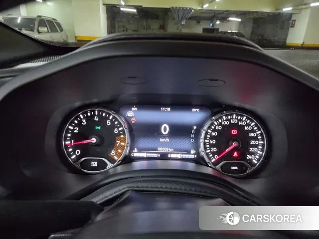Jeep Renegade id 3205801 из Кореи 18