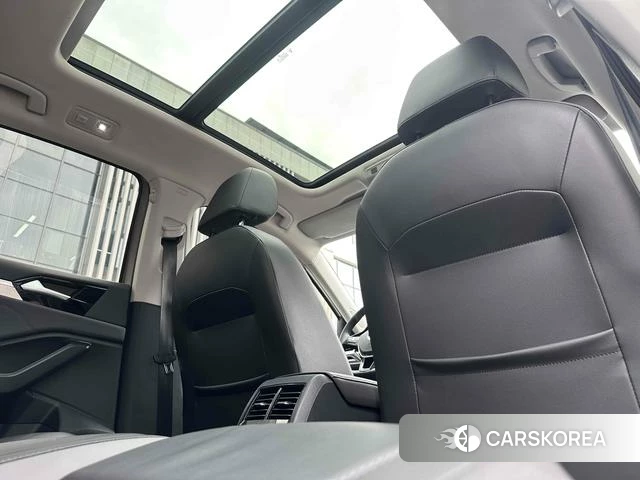 Volkswagen Sagitar id 4314070 из Китая 15