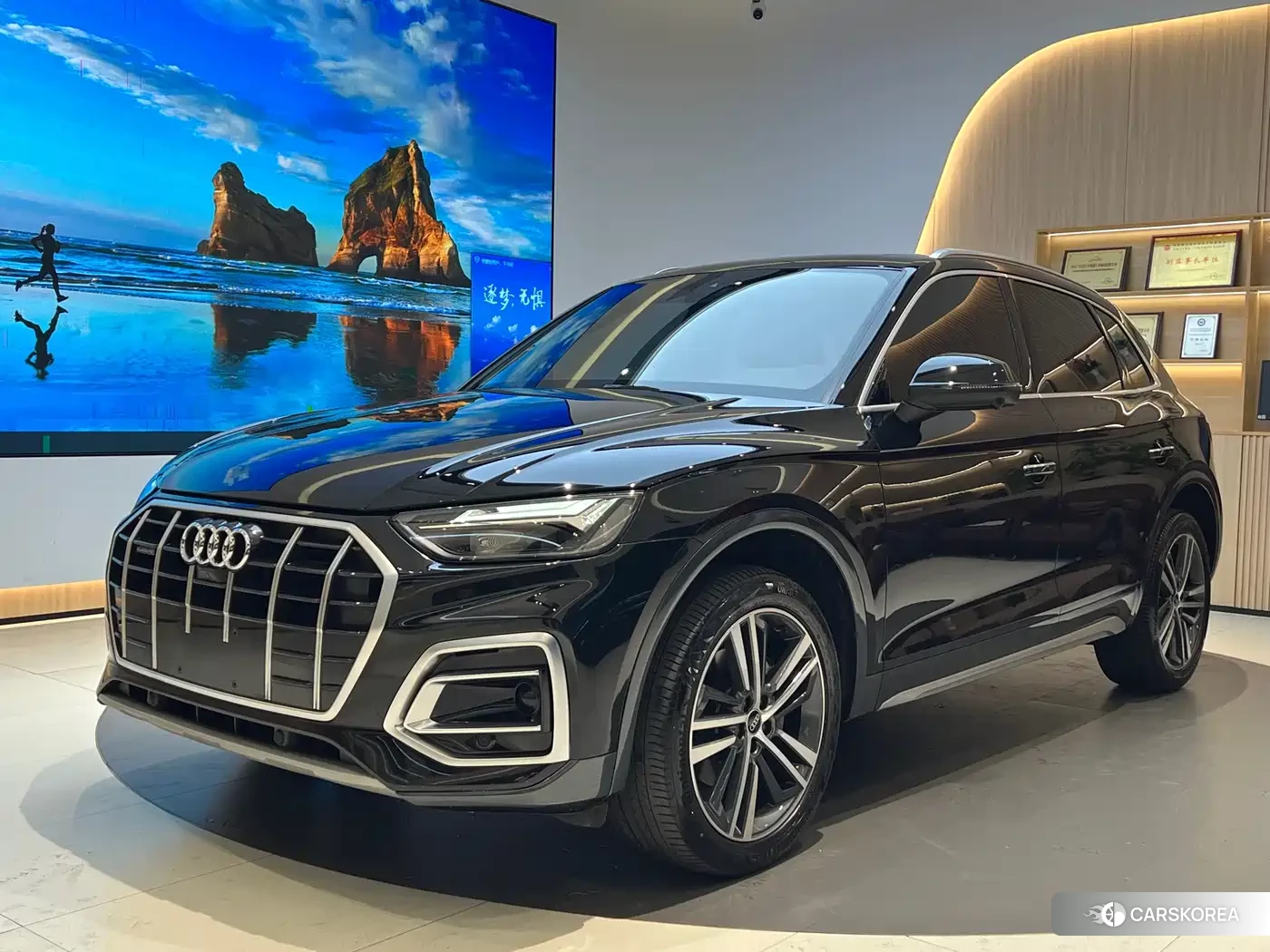 Audi Q5L id 4553832 из Китая 18