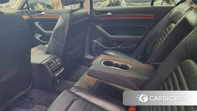 Volkswagen Passat GT (B8) id 4318073 из Кореи 18