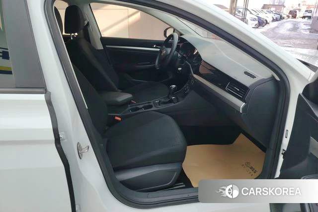 Volkswagen Bora id 3804892 из Китая 15