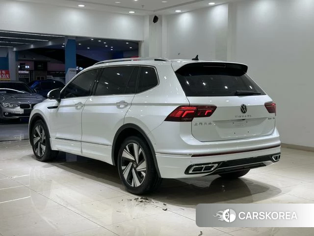 Volkswagen Tiguan L id 4276943 из Китая 12