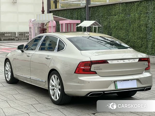 Volvo S90 PHEV id 4238848 из Китая 25