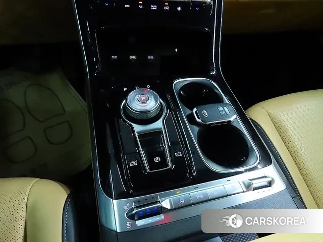 Kia Carnival 4th generation id 3008171 из Кореи 18