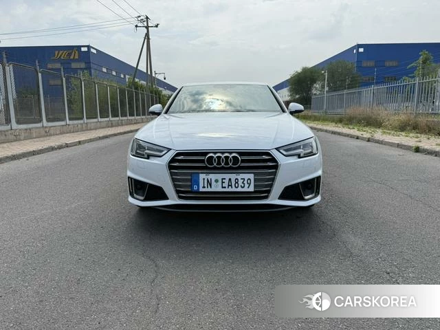 Audi A4L id 4235848 из Китая 8