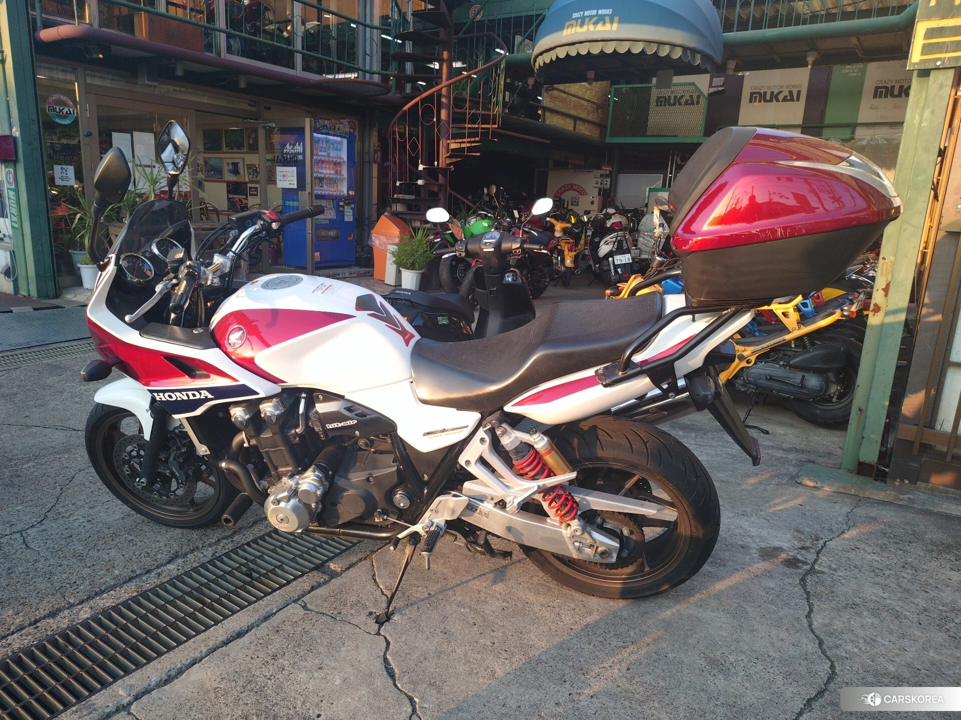 Honda CB1300SF BOLDOR ABS id 4374199 из Японии 8