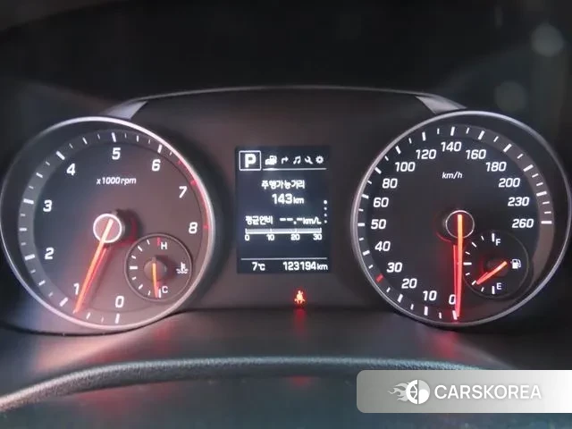 Hyundai Avante AD id 3449844 из Кореи 18