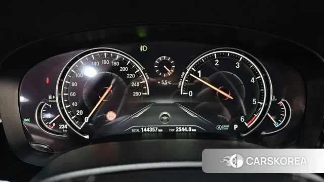 BMW 5 Series (G30) id 3445147 из Кореи 18