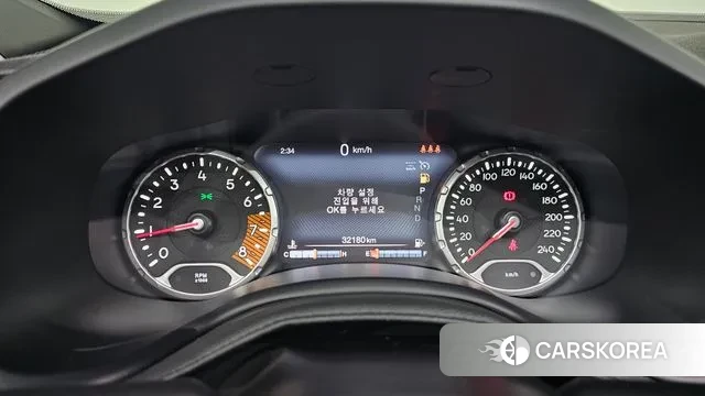 Jeep Renegade id 3746147 из Кореи 18