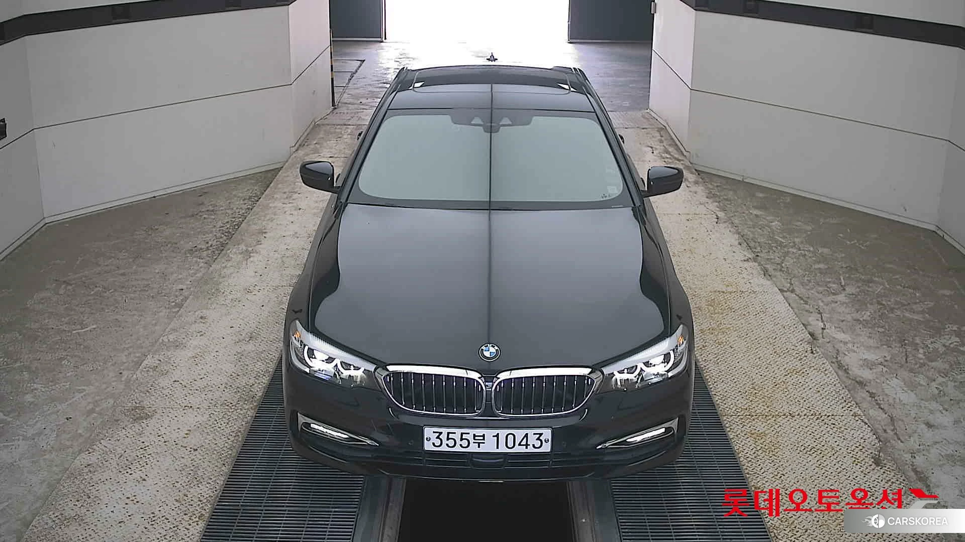 BMW  520i Luxury id 4504427 из Кореи 35
