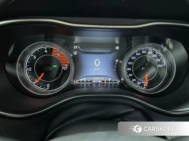 Jeep Cherokee (KL) id 3284118 из Кореи 18