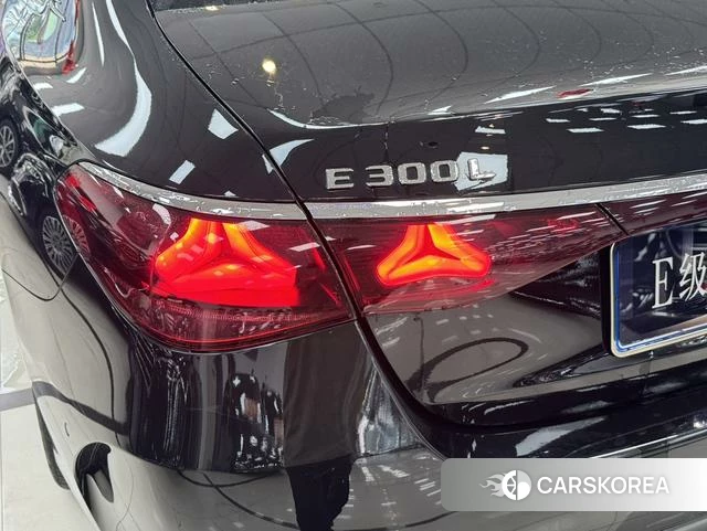 Mercedes-Benz E-class id 4259421 из Китая 20