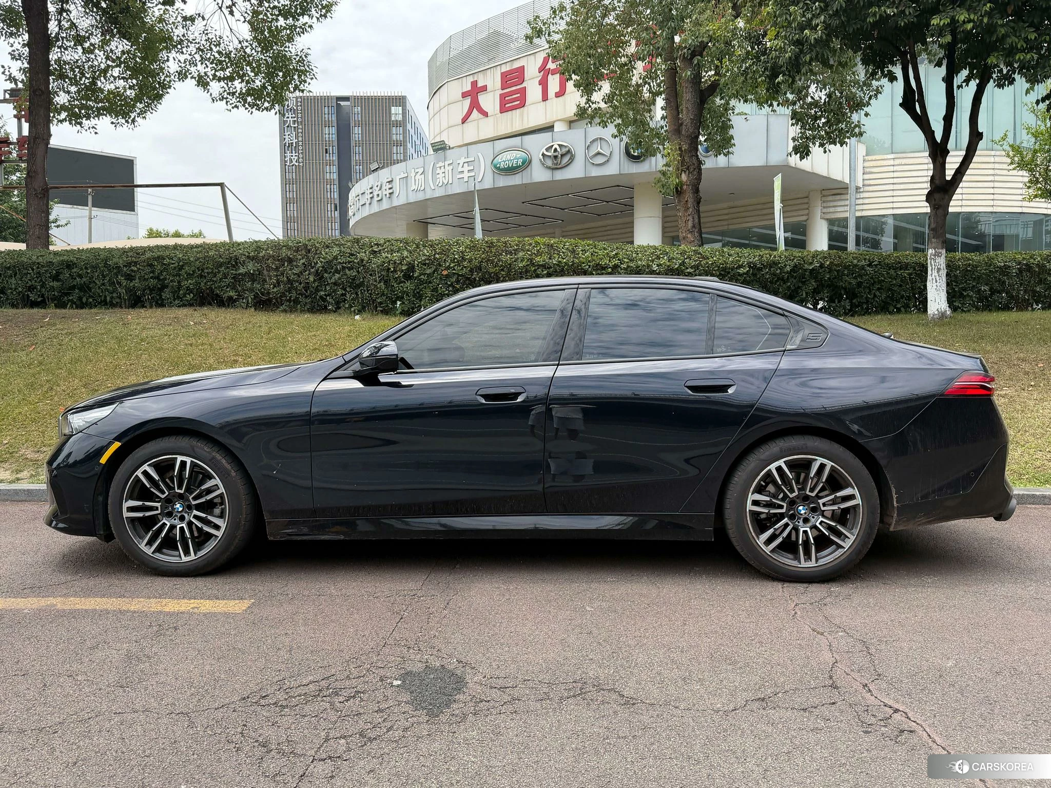 BMW 5 series (imported) id 4454324 из Китая 11