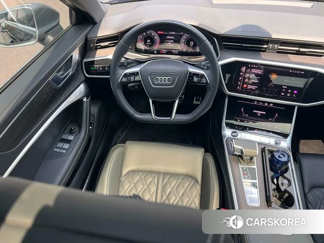 Audi A6L id 4206939 из Китая 8