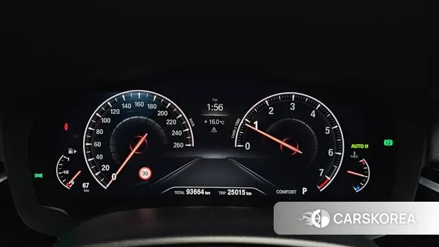 BMW 5 Series (G30) id 3391232 из Кореи 18