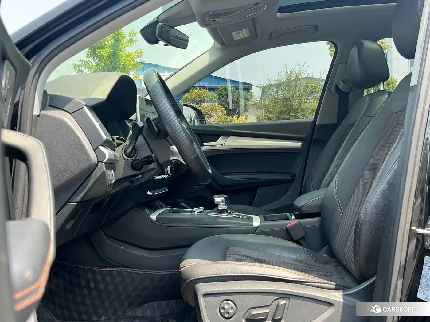 Audi Q5L id 4576731 из Китая 8