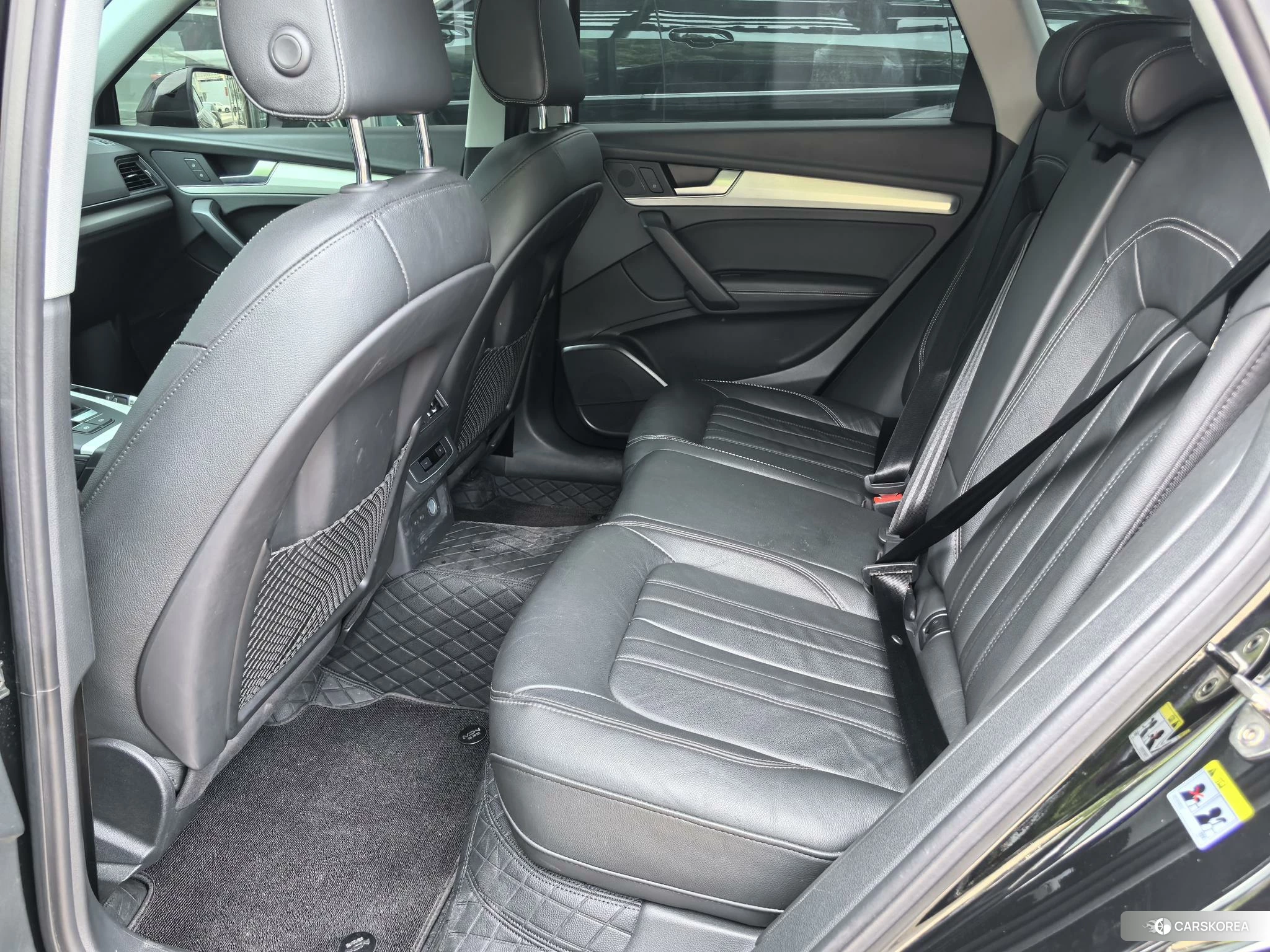 Audi Q5L id 4452956 из Китая 10
