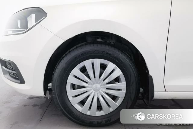 Volkswagen Santana id 4210696 из Китая 22
