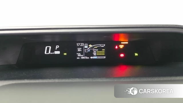 Toyota Prius C id 4402561 из Кореи 28