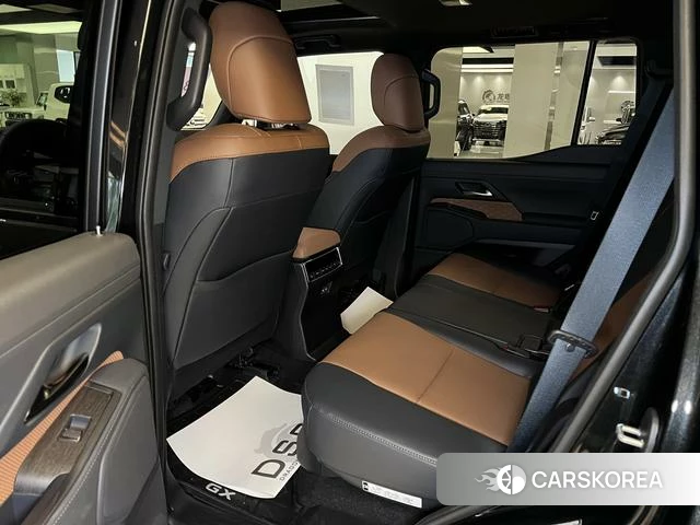 Lexus GX id 4261214 из Китая 8