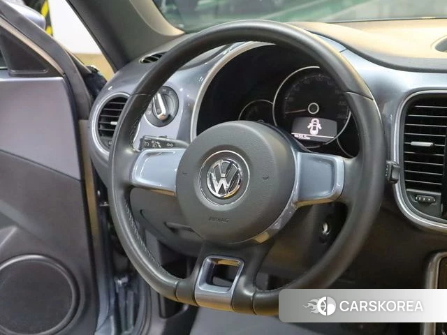 Volkswagen Beetle id 4207906 из Китая 17