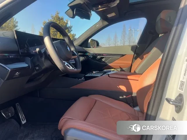 BMW 5 Series (G60) id 3599680 из Кореи 18