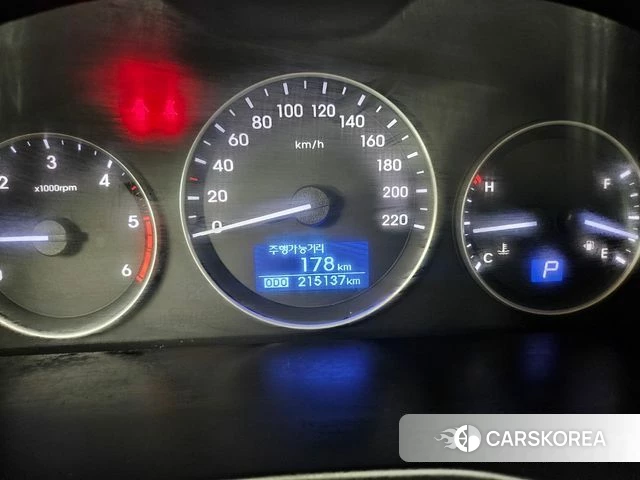 Hyundai The New Grand Starex id 4574358 из Кореи 16
