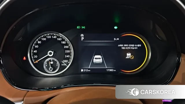 Genesis GV70 id 3696501 из Кореи 18