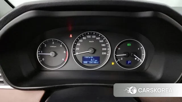 Hyundai The New Grand Starex id 3754163 из Кореи 18