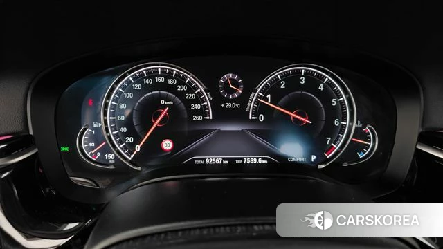 BMW 5 Series (G30) id 4536490 из Кореи 33