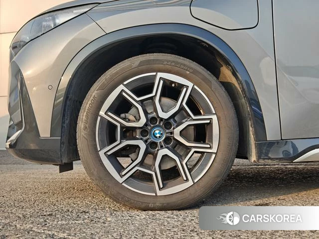 BMW iX1 id 4314564 из Китая 14