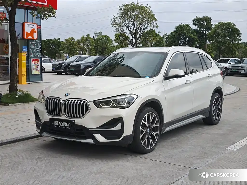 BMW X1 id 4680777 из Китая 8