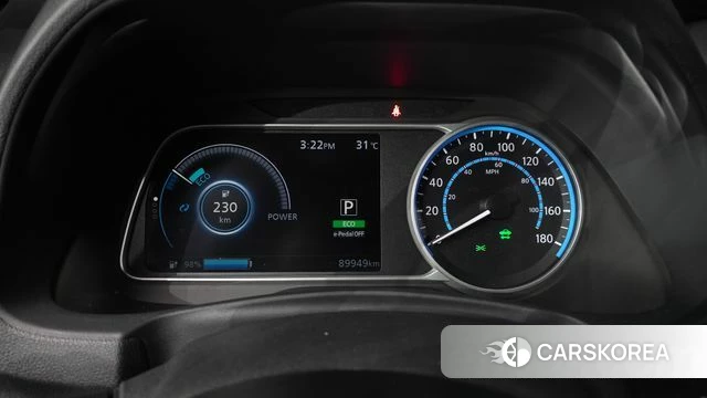 Nissan Leaf (ZE1) id 4595695 из Кореи 31