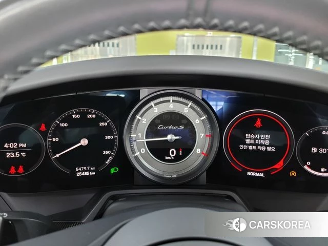 Porsche 911(992) id 4414769 из Кореи 18