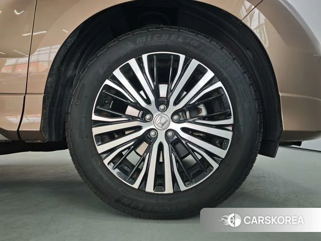 Honda Crown Road id 4238121 из Китая 23