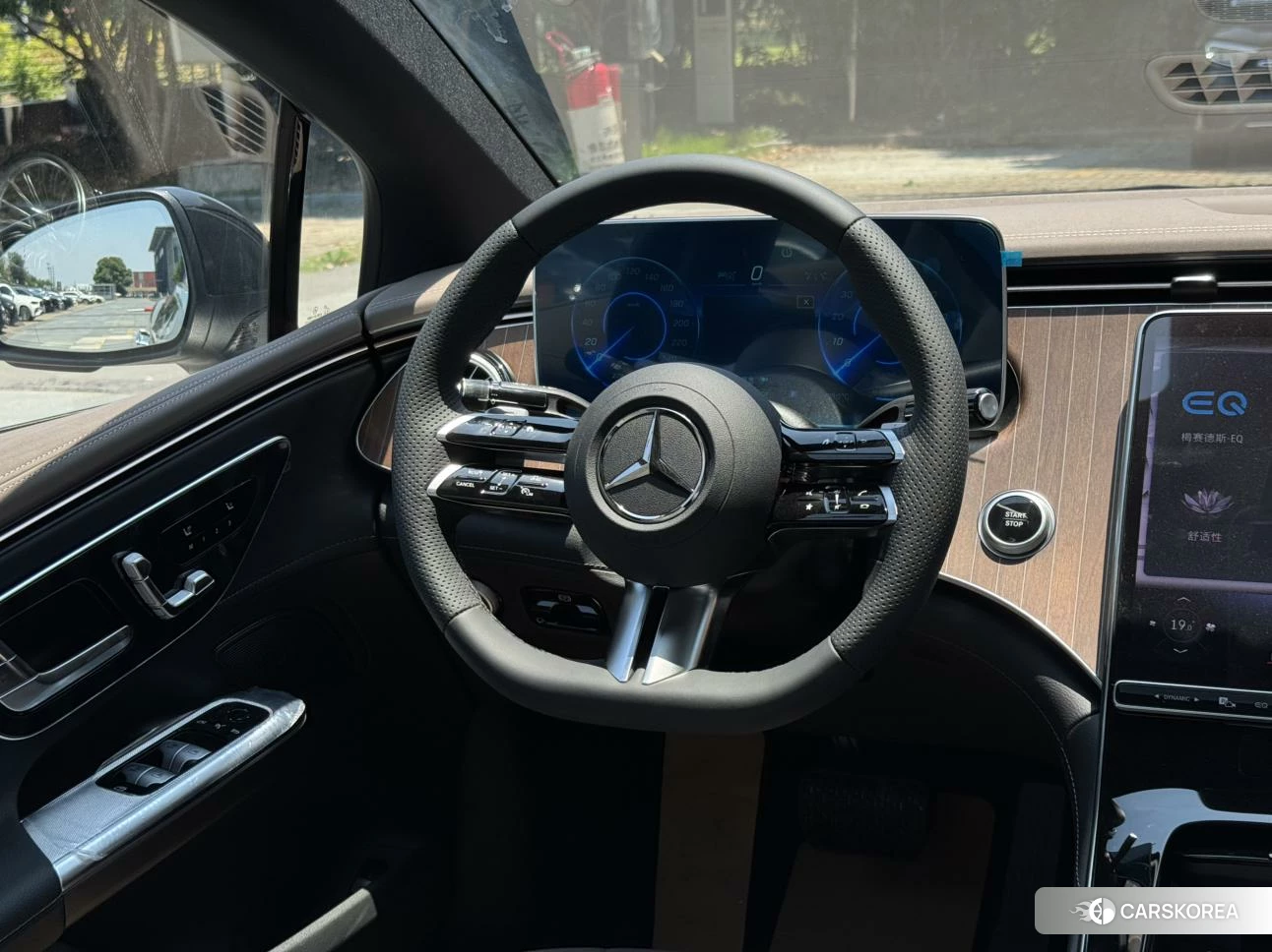 Mercedes-Benz EQE id 4498582 из Китая 12
