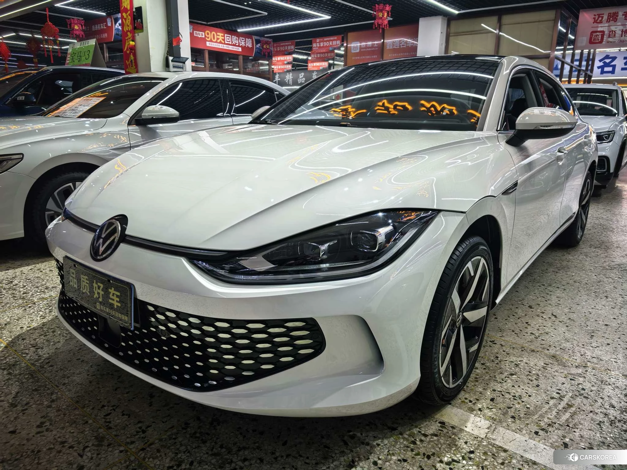 Volkswagen Lamando id 4504677 из Китая 22
