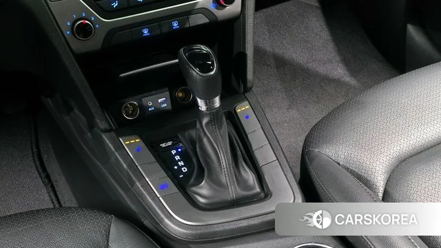 Hyundai Avante AD id 4397783 из Кореи 28