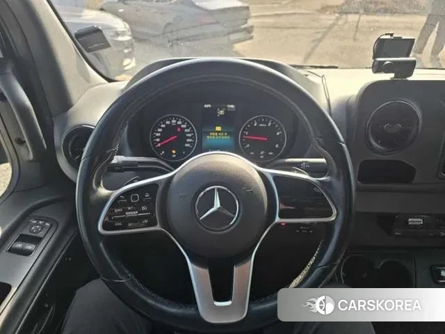 Mercedes-Benz Sprinter id 3686338 из Кореи 18
