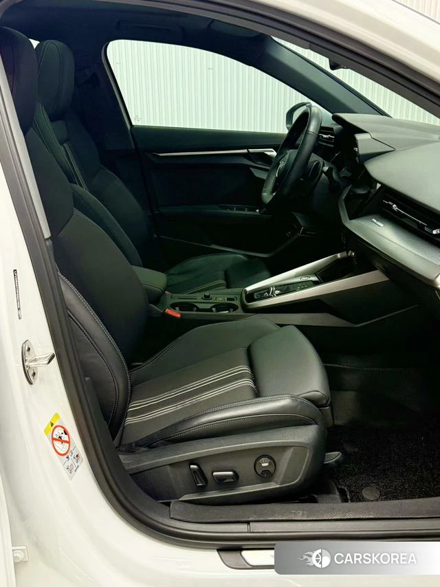 Audi A3 id 4333303 из Китая 21