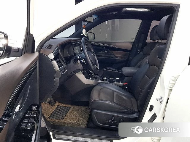 Ssangyong Beautiful Korando id 3889397 из Кореи 18