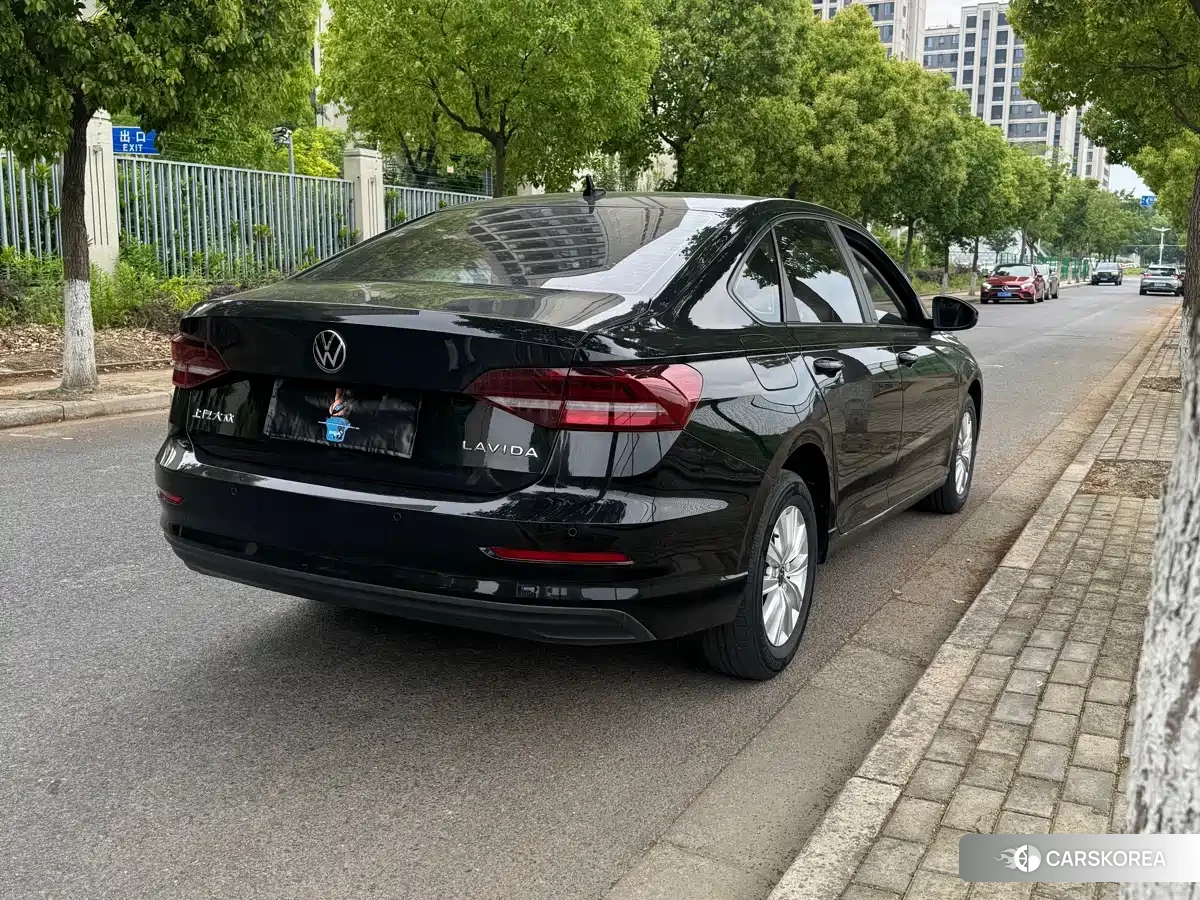 Volkswagen Lavida id 4553895 из Китая 13