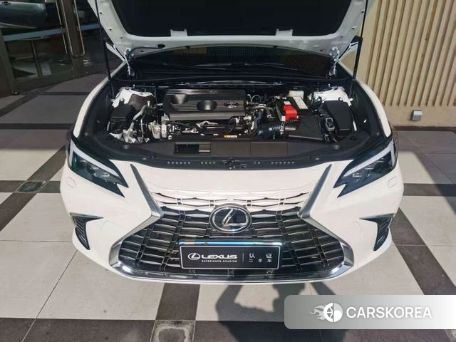 Lexus ES id 4273848 из Китая 9