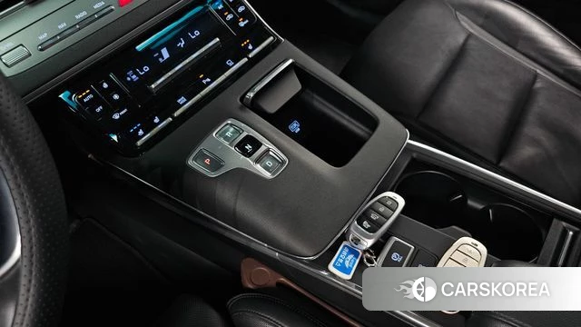 Hyundai The New Grandeur IG id 4416350 из Кореи 34